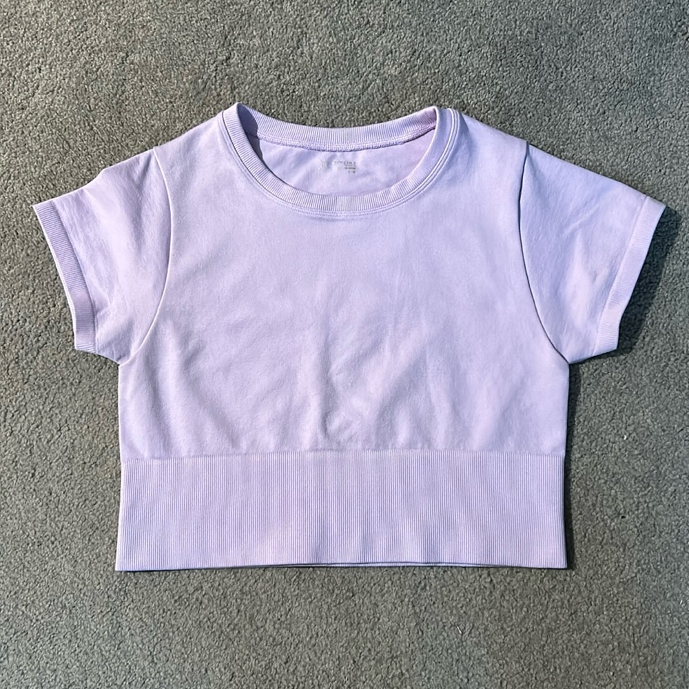 Seamless crop top by Aerie (perfect condition, never worn - just not my size)